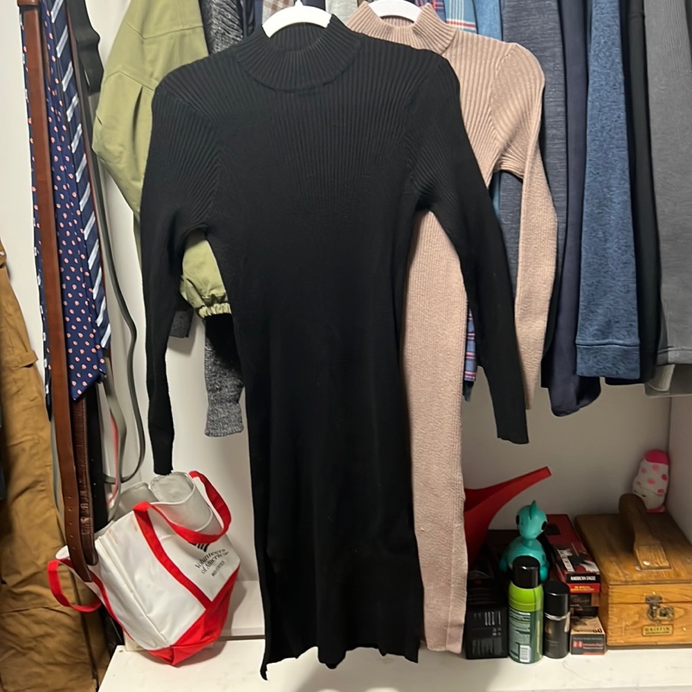 2 Women’s Dresses Size Small